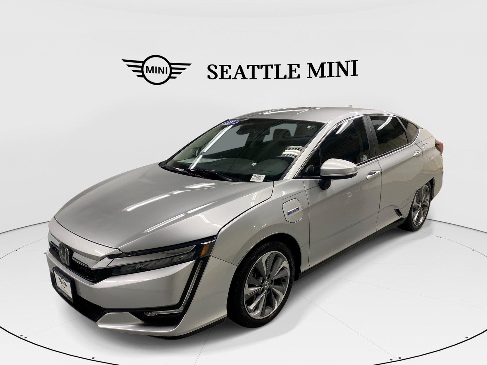 Solar Silver Metallic 2018 Honda Clarity Hybrid Plug-In Sedan Front-Wheel Drive Continuously Variable Transmission
