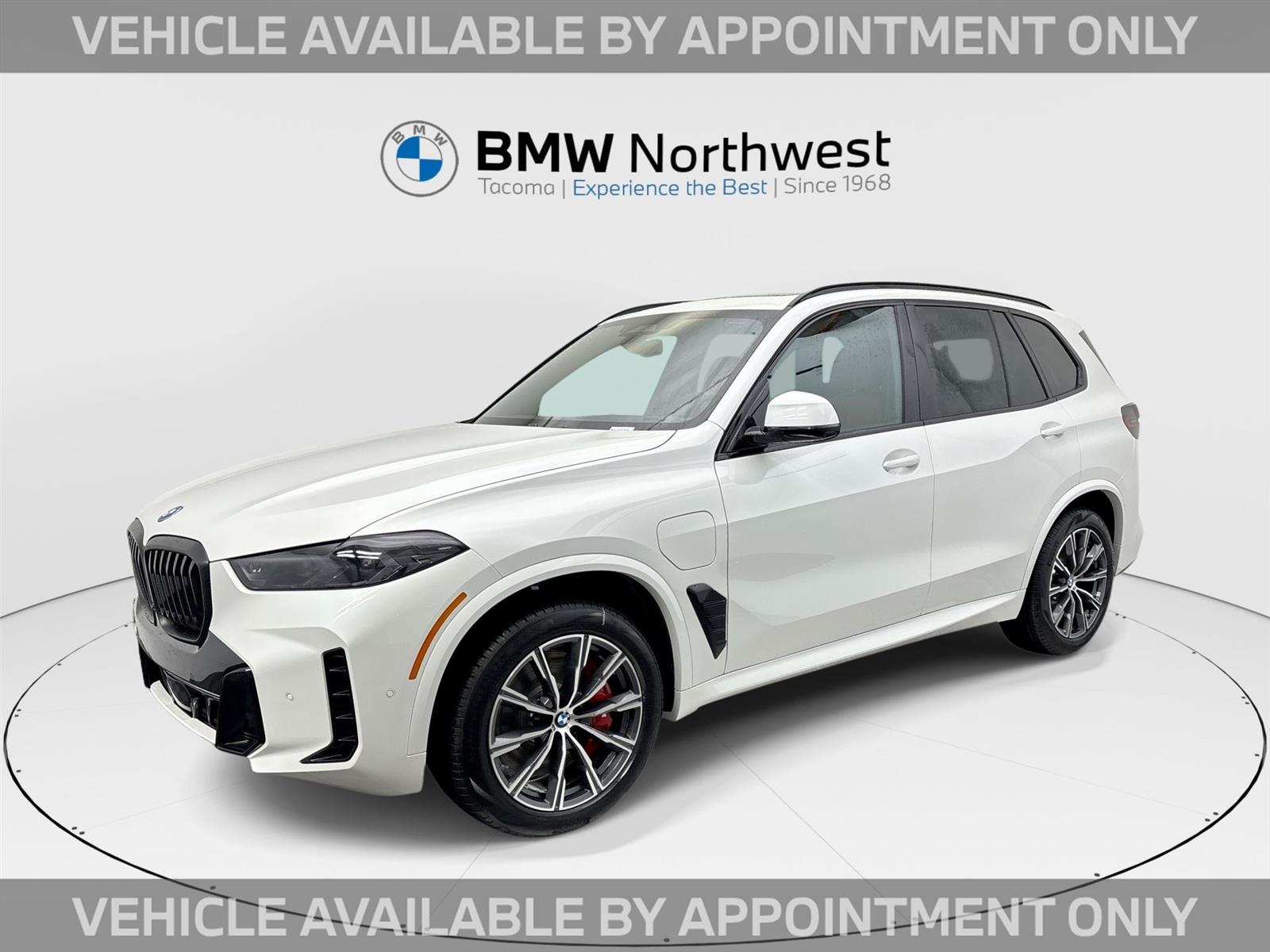 Mineral White Metallic 2026 BMW X5 SUV / Crossover All-Wheel Drive 8-Speed Automatic