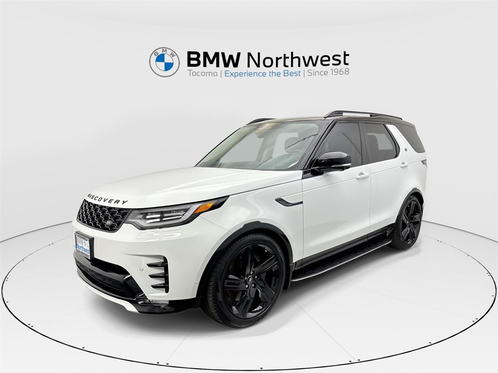 Fuji White 2025 Land Rover Discovery P360 Dynamic SE AWD SUV / Crossover All-Wheel Drive 8-Speed Automatic