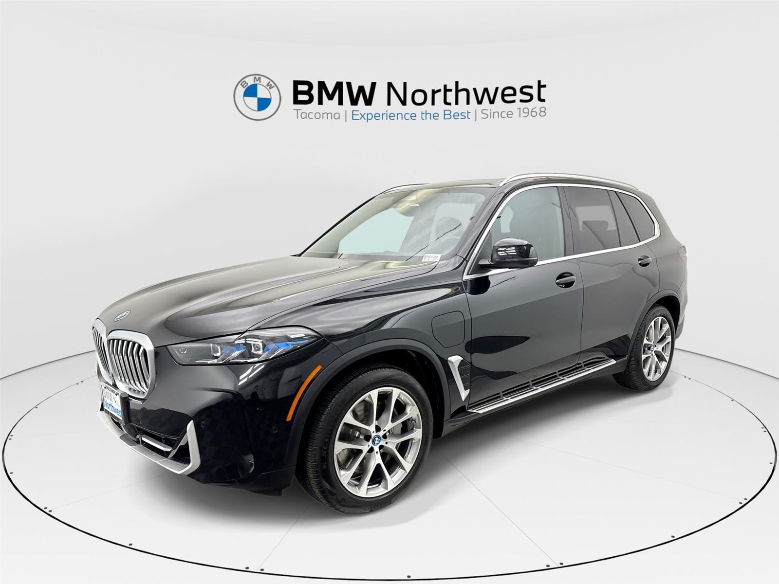 Black Sapphire Metallic 2025 BMW X5 xDrive50e AWD SUV / Crossover All-Wheel Drive 8-Speed Automatic