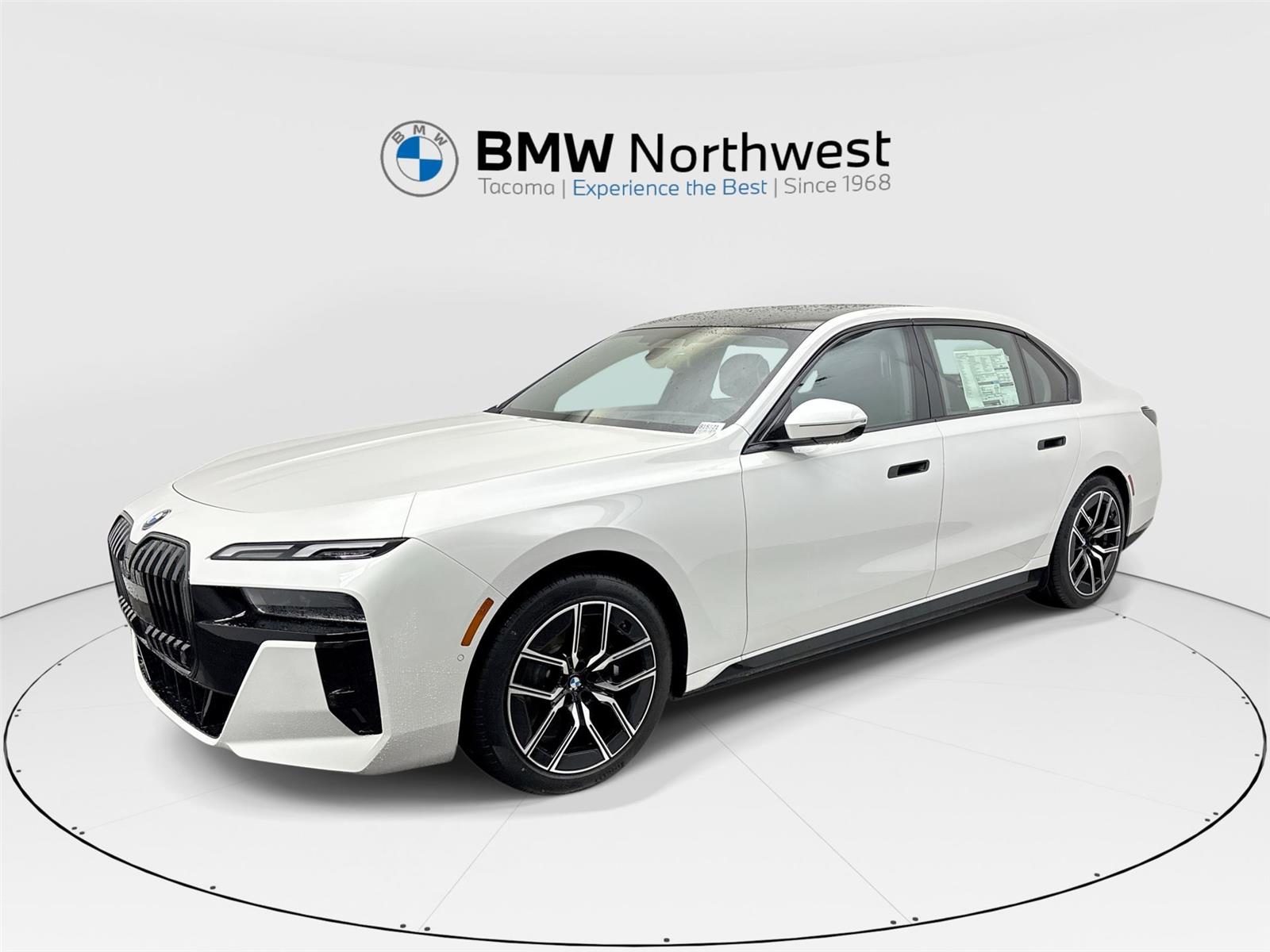 Mineral White Metallic 2026 BMW i7 Sedan All-Wheel Drive 1-Speed Automatic