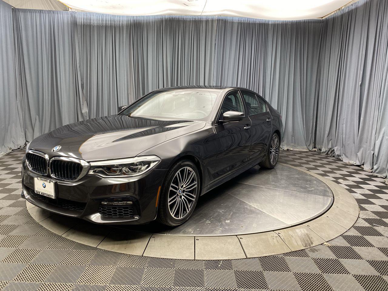 Gray (Dark Graphite Metallic) 2018 BMW 5 Series 540i xDrive Sedan AWD Sedan All-Wheel Drive 8-Speed Automatic