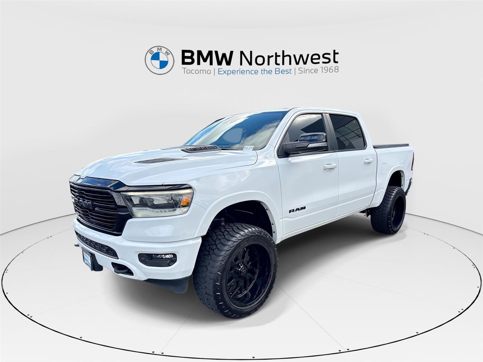  2021 RAM 1500 Laramie Crew Cab 4WD   