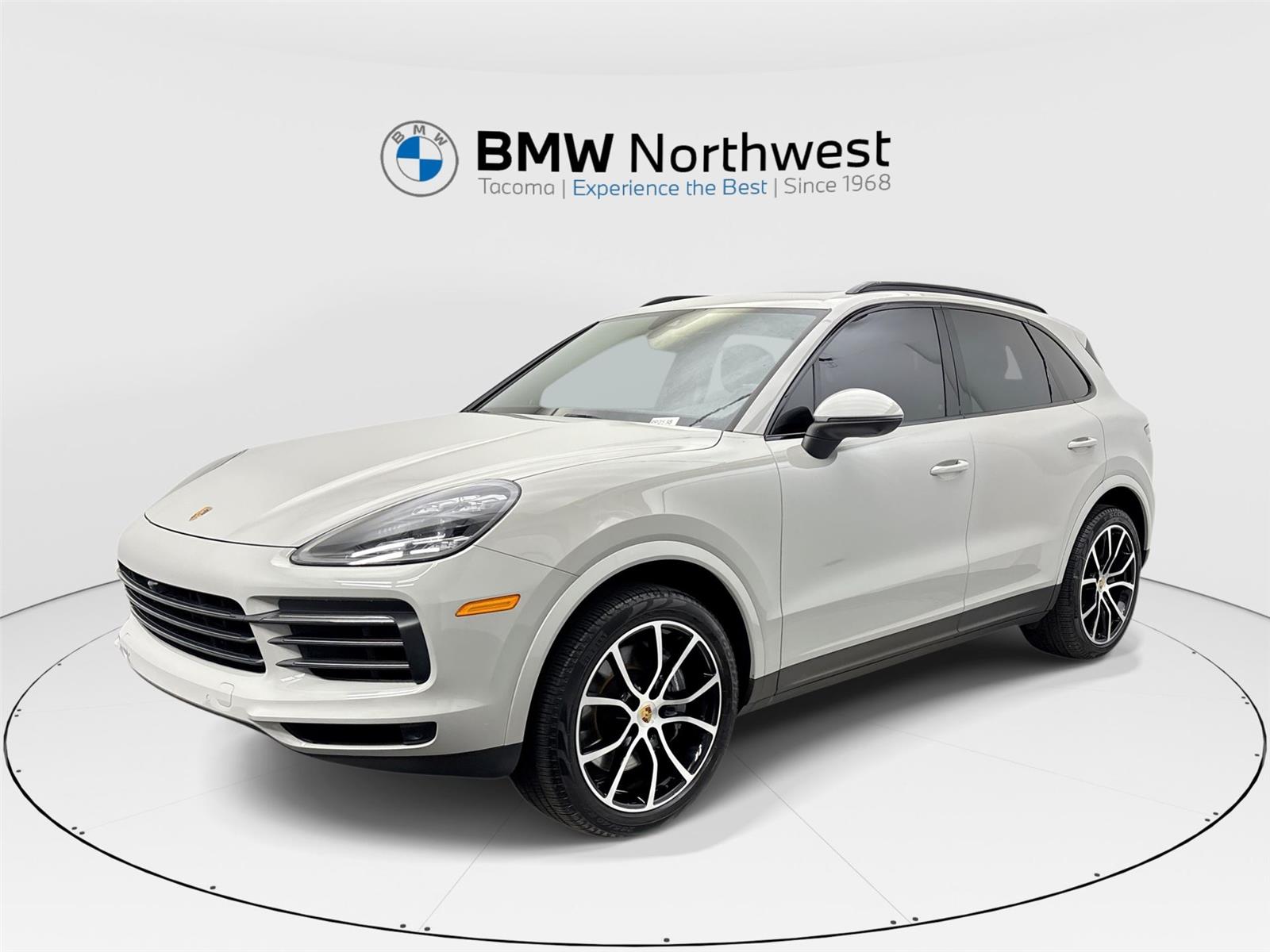 Chalk 2022 Porsche Cayenne SUV / Crossover All-Wheel Drive 8-Speed Automatic
