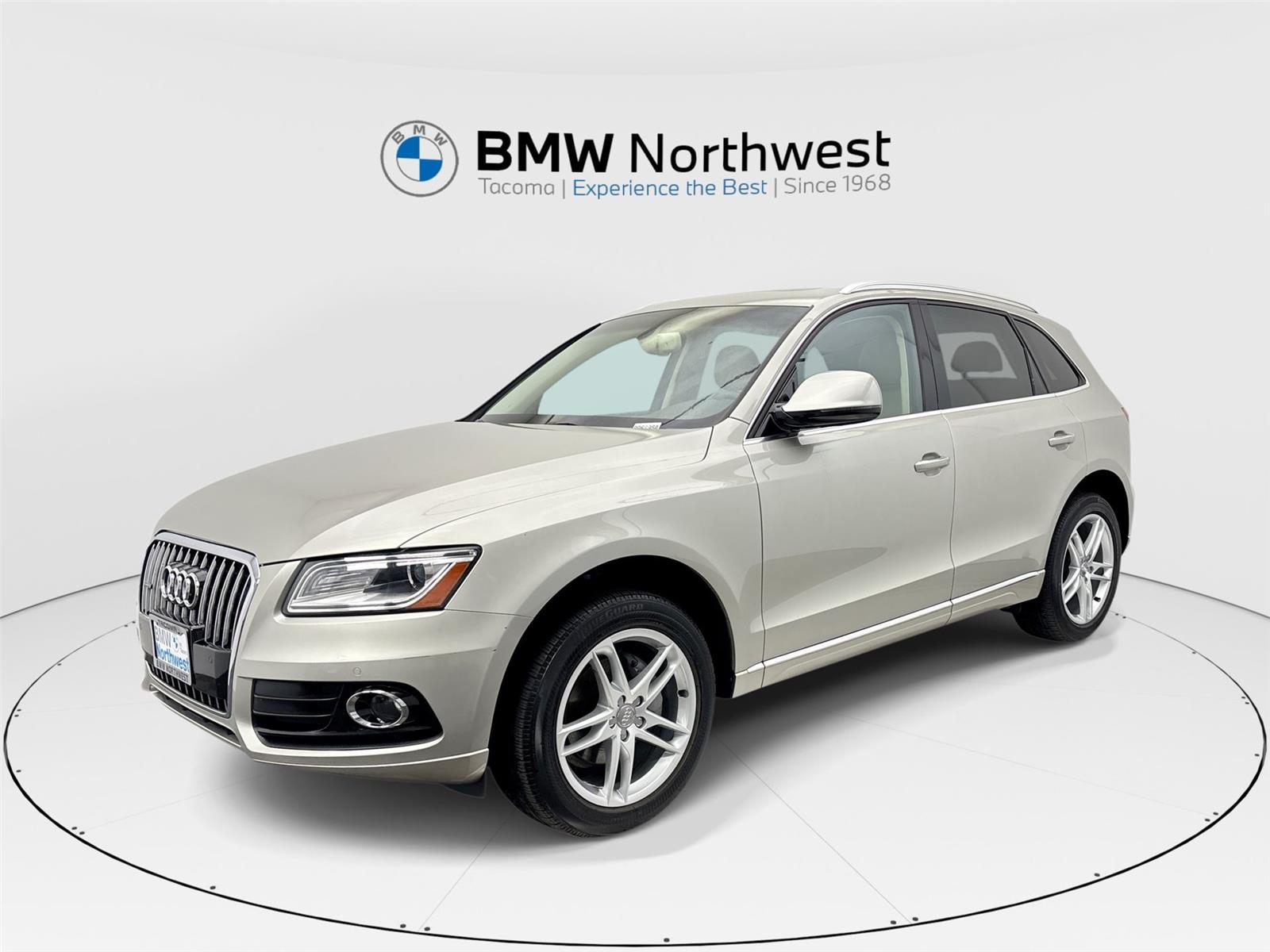 CUVEE_SILVER 2016 Audi Q5 SUV / Crossover 8-Speed Automatic