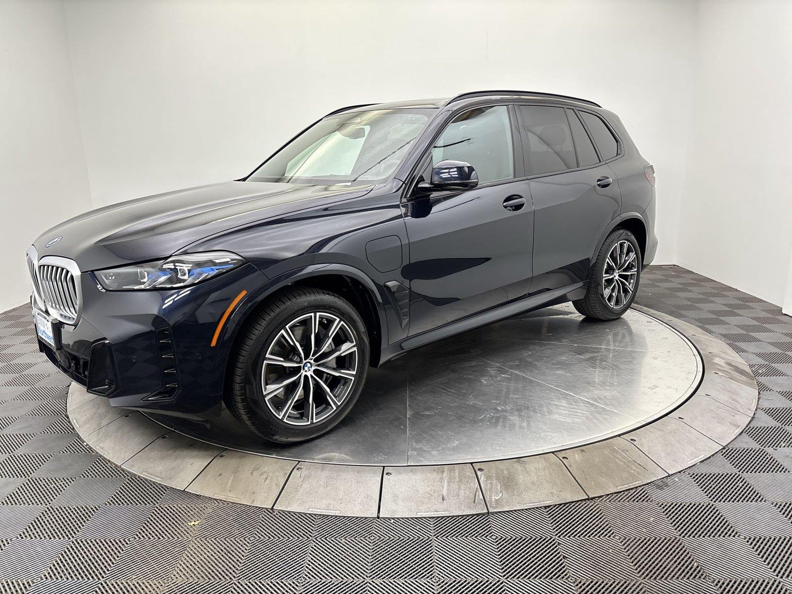 Carbon Black Metallic 2026 BMW X5 SUV / Crossover All-Wheel Drive 8-Speed Automatic