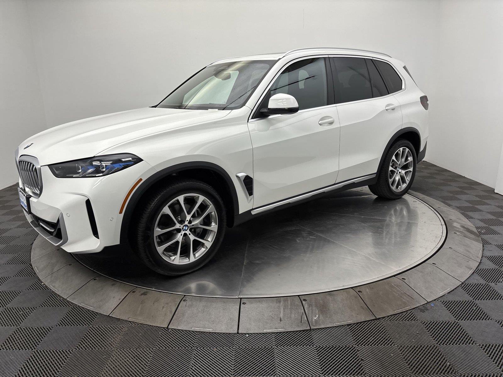 Alpine White 2025 BMW X5 SUV / Crossover All-Wheel Drive 8-Speed Automatic