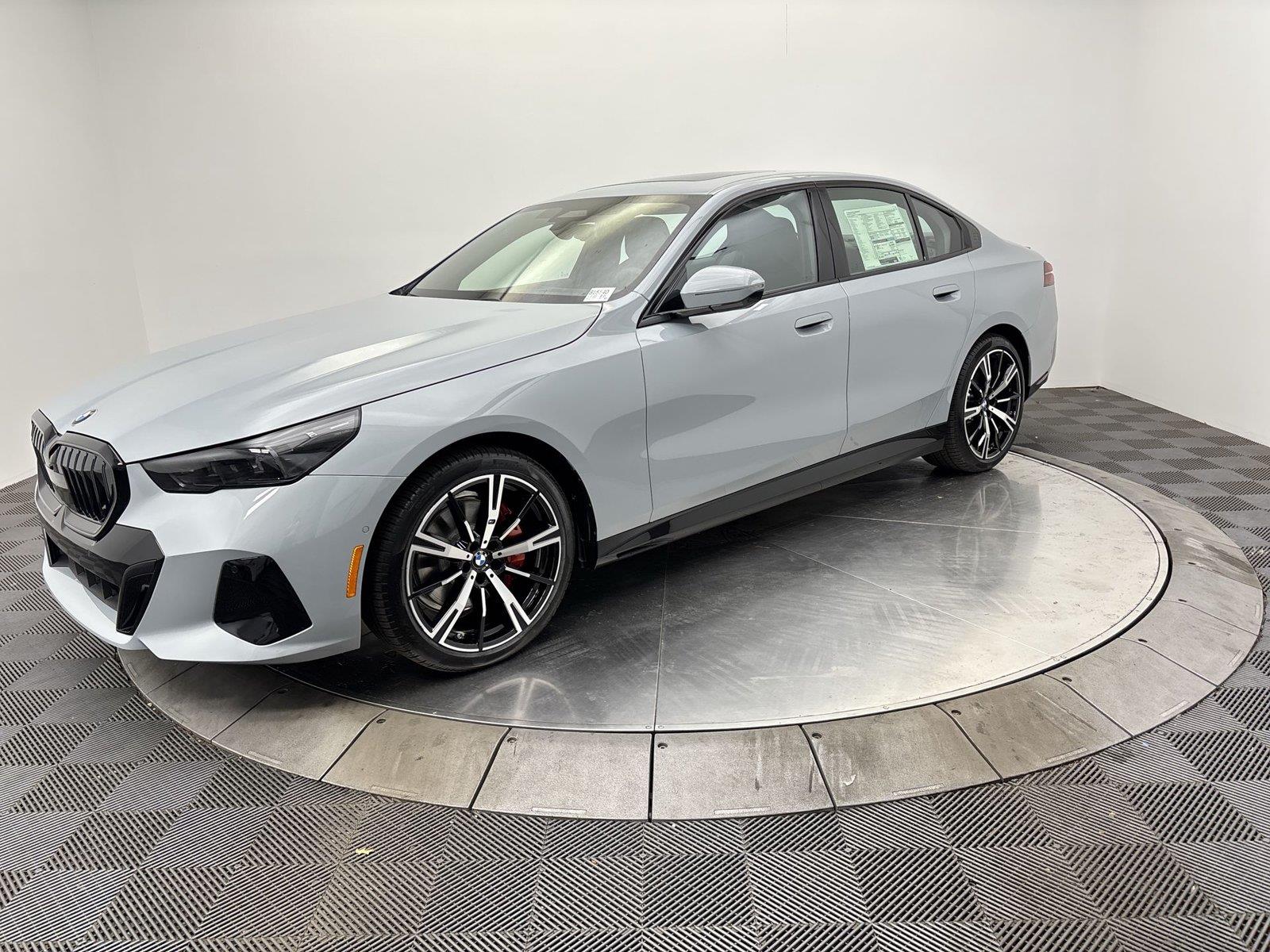 Gray (Brooklyn Grey Metallic) 2027 BMW 5 Series Sedan All-Wheel Drive 8-Speed Automatic