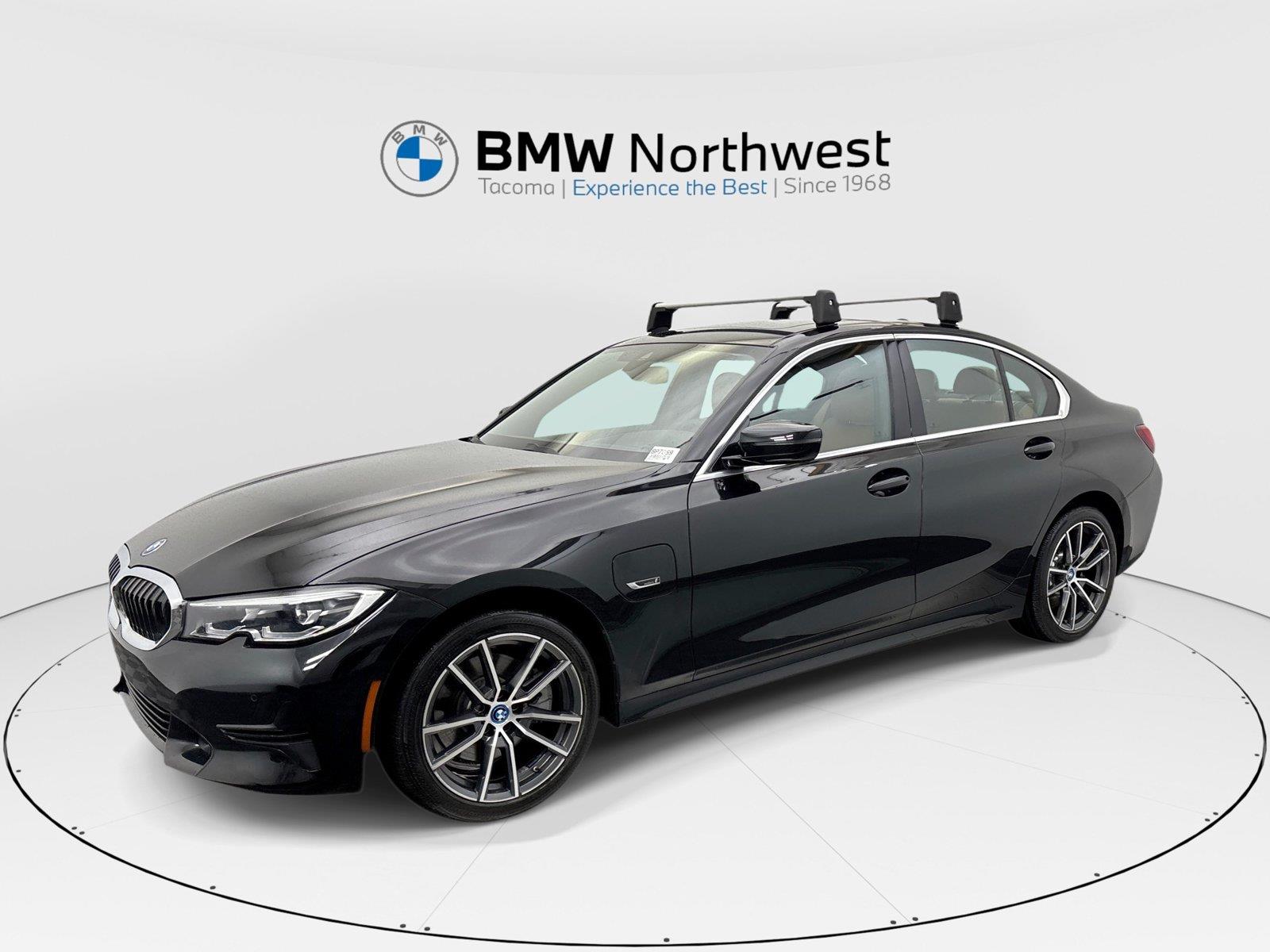 Black Sapphire Metallic 2022 BMW 3 Series Sedan All-Wheel Drive 8-Speed Automatic
