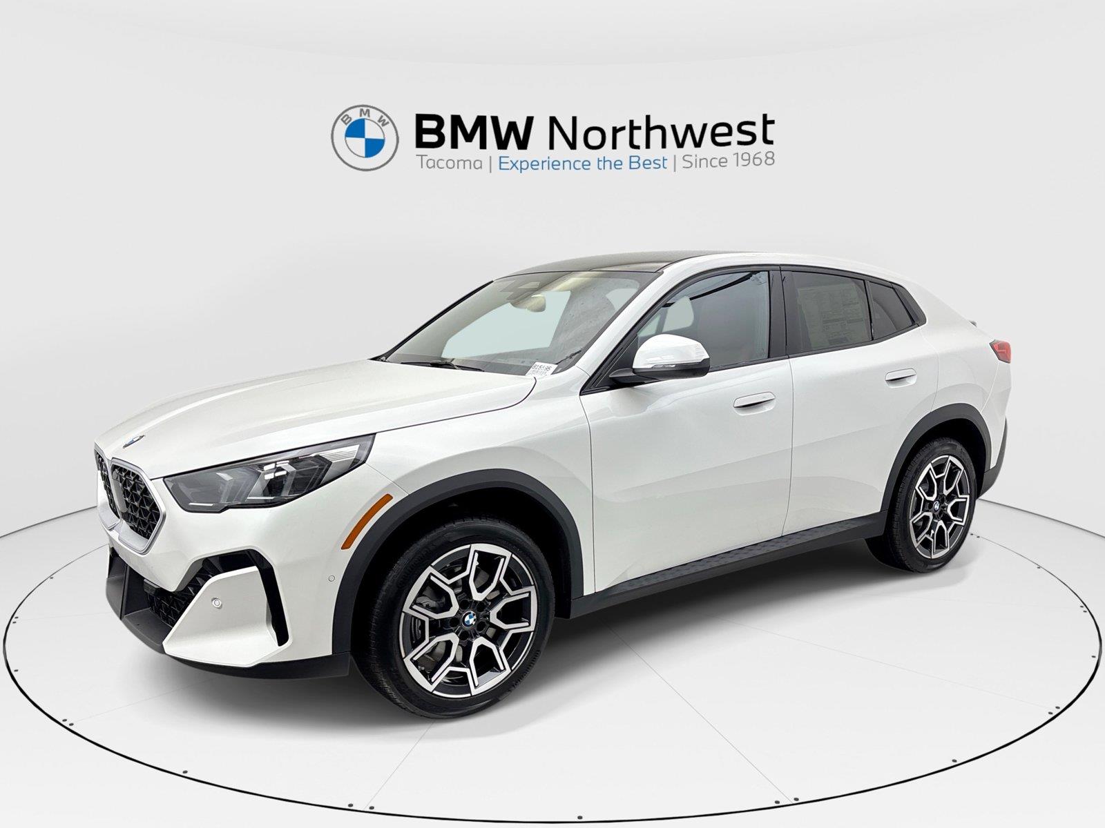 Mineral White Metallic 2027 BMW X2 SUV / Crossover All-Wheel Drive 7-Speed Automatic