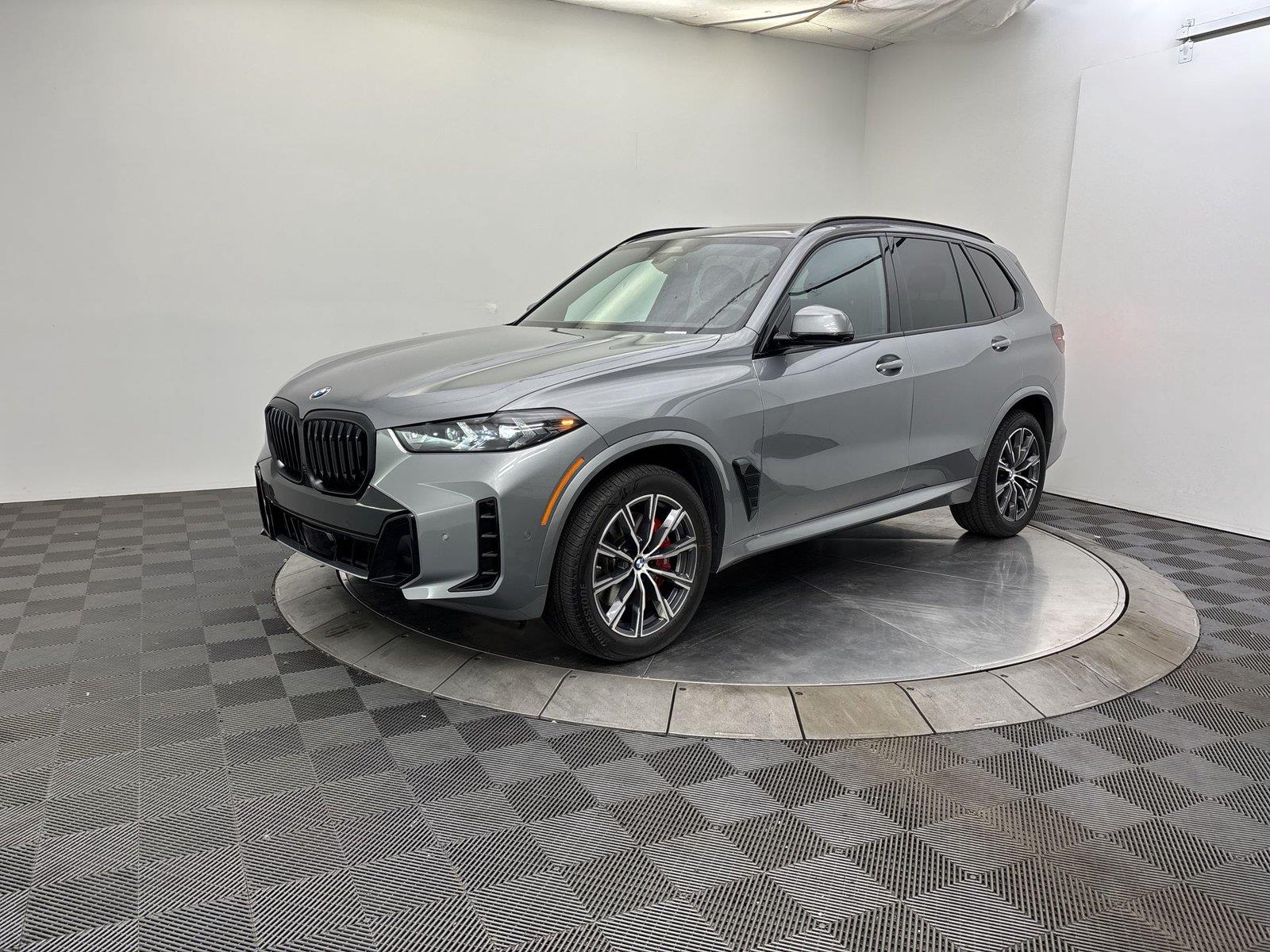 2025 BMW X5 xDrive40i AWD