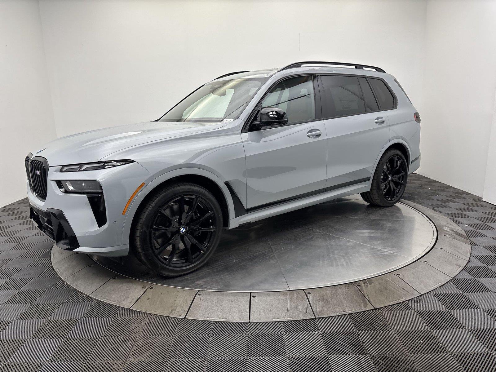 Gray (Brooklyn Grey Metallic) 2027 BMW X7 SUV / Crossover All-Wheel Drive 8-Speed Automatic