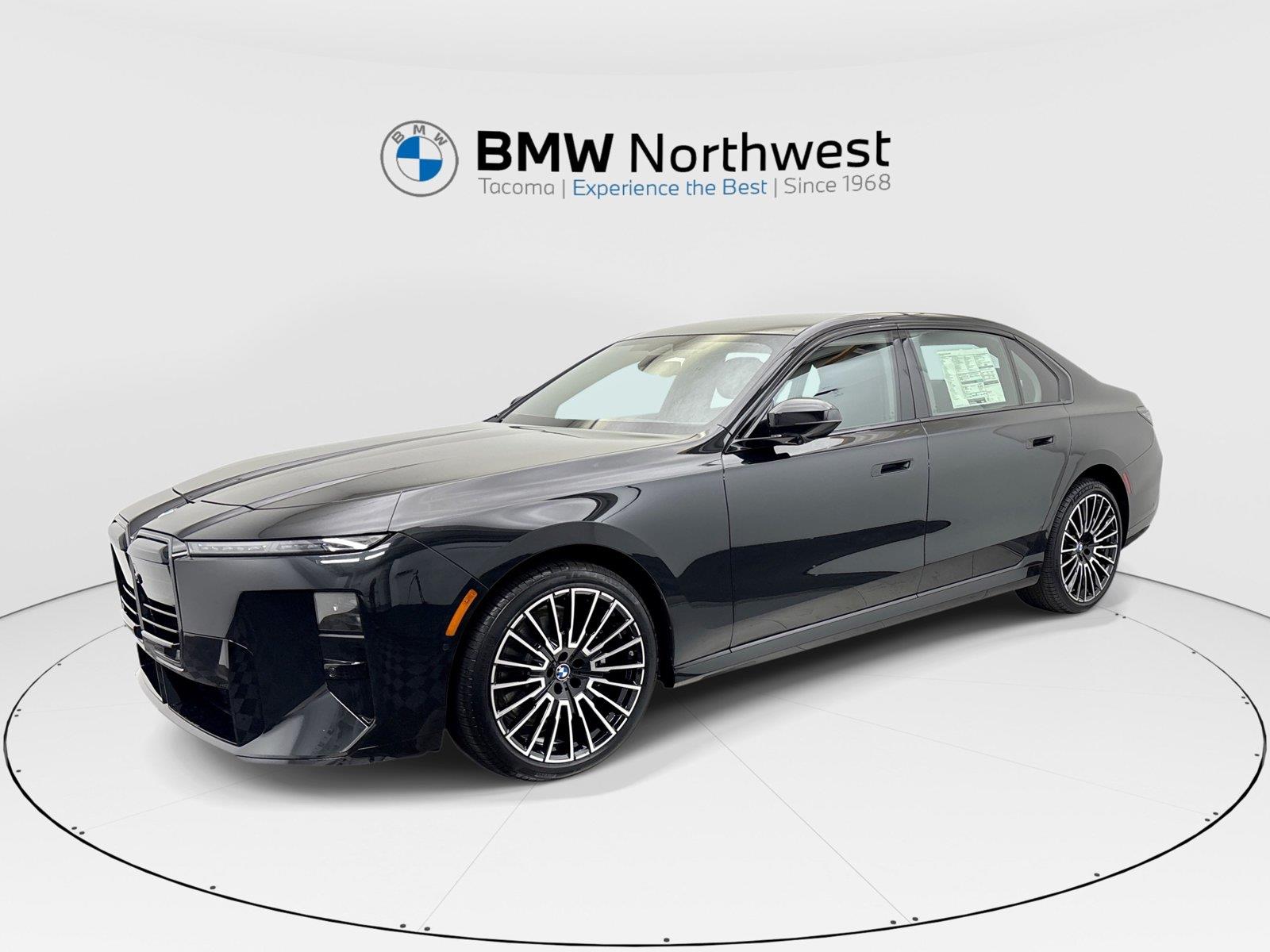 Black Sapphire Metallic 2027 BMW 7 Series Sedan Rear-Wheel Drive 8-Speed Automatic