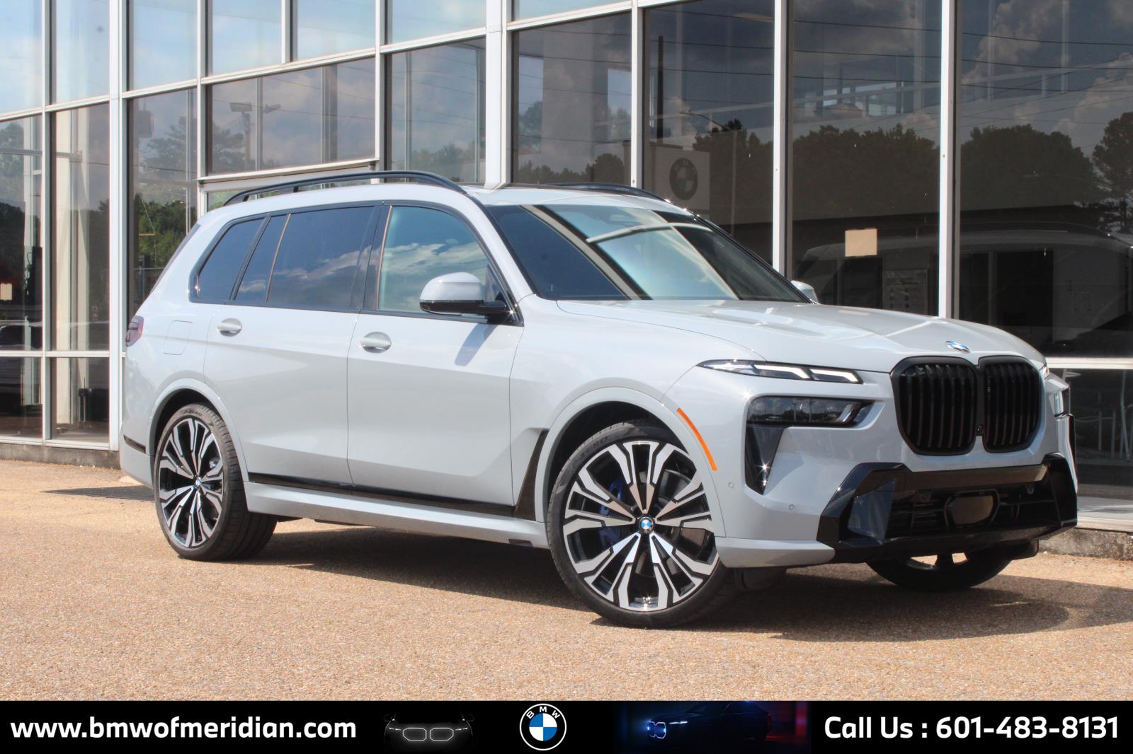 Gray (Brooklyn Grey Metallic) 2026 BMW X7 xDrive40i SUV / Crossover All-Wheel Drive Automatic