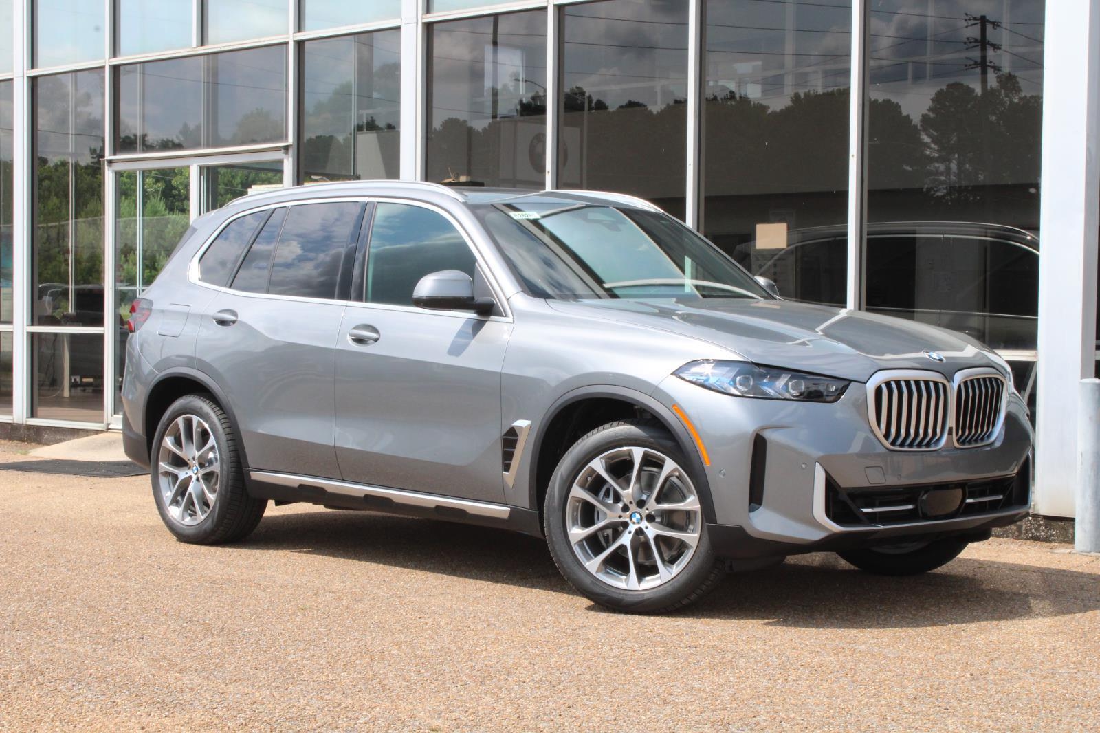 Gray (Skyscraper Grey Metallic) 2026 BMW X5 SUV / Crossover Rear-Wheel Drive Automatic