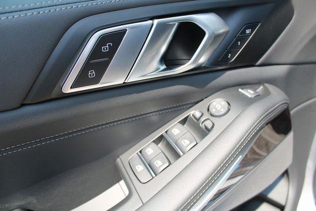 2026 BMW X5 40i - Photo 9