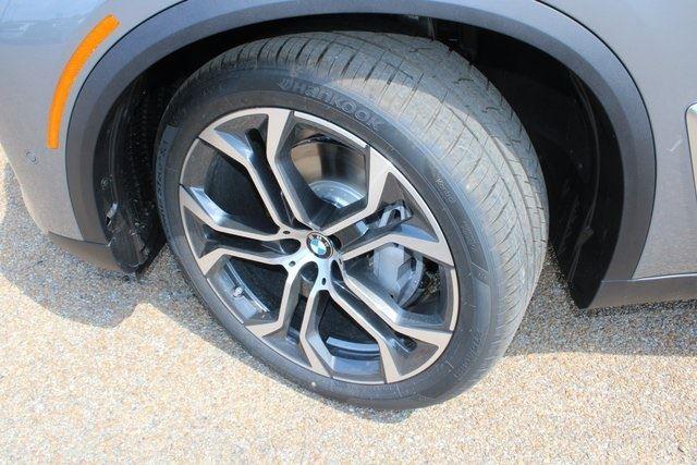 2026 BMW X5 40i - Photo 22