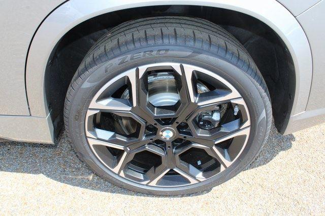 2026 BMW X1 M35i - Photo 26