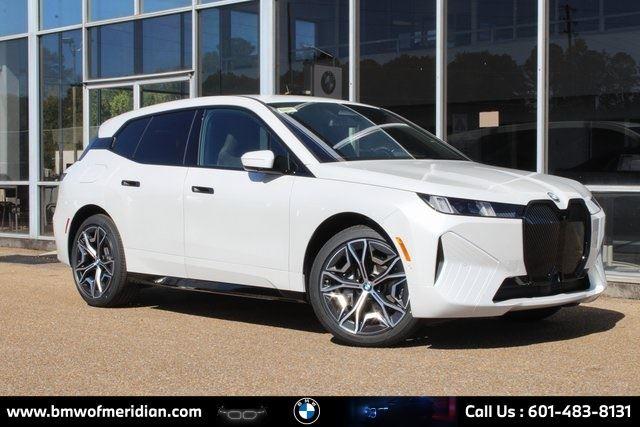 Mineral White Metallic 2026 BMW iX SUV / Crossover All-Wheel Drive Automatic