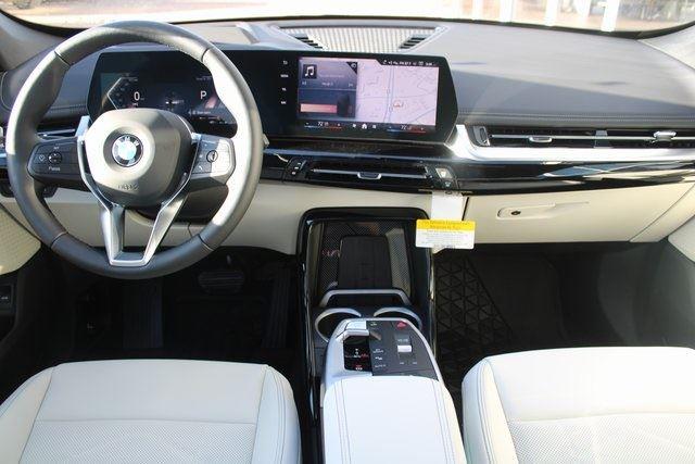 2026 BMW X1 28i - Photo 14