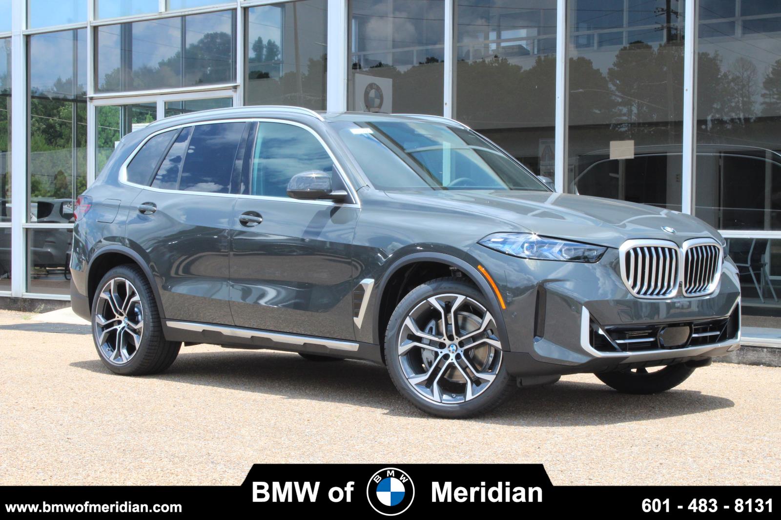 Gray (Dravit Grey Metallic) 2026 BMW X5 SUV / Crossover Rear-Wheel Drive Automatic