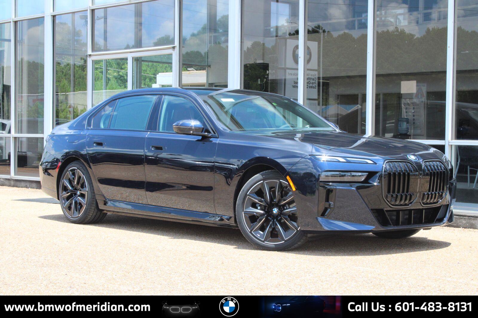 Carbon Black Metallic 2026 BMW 7 Series Sedan All-Wheel Drive Automatic