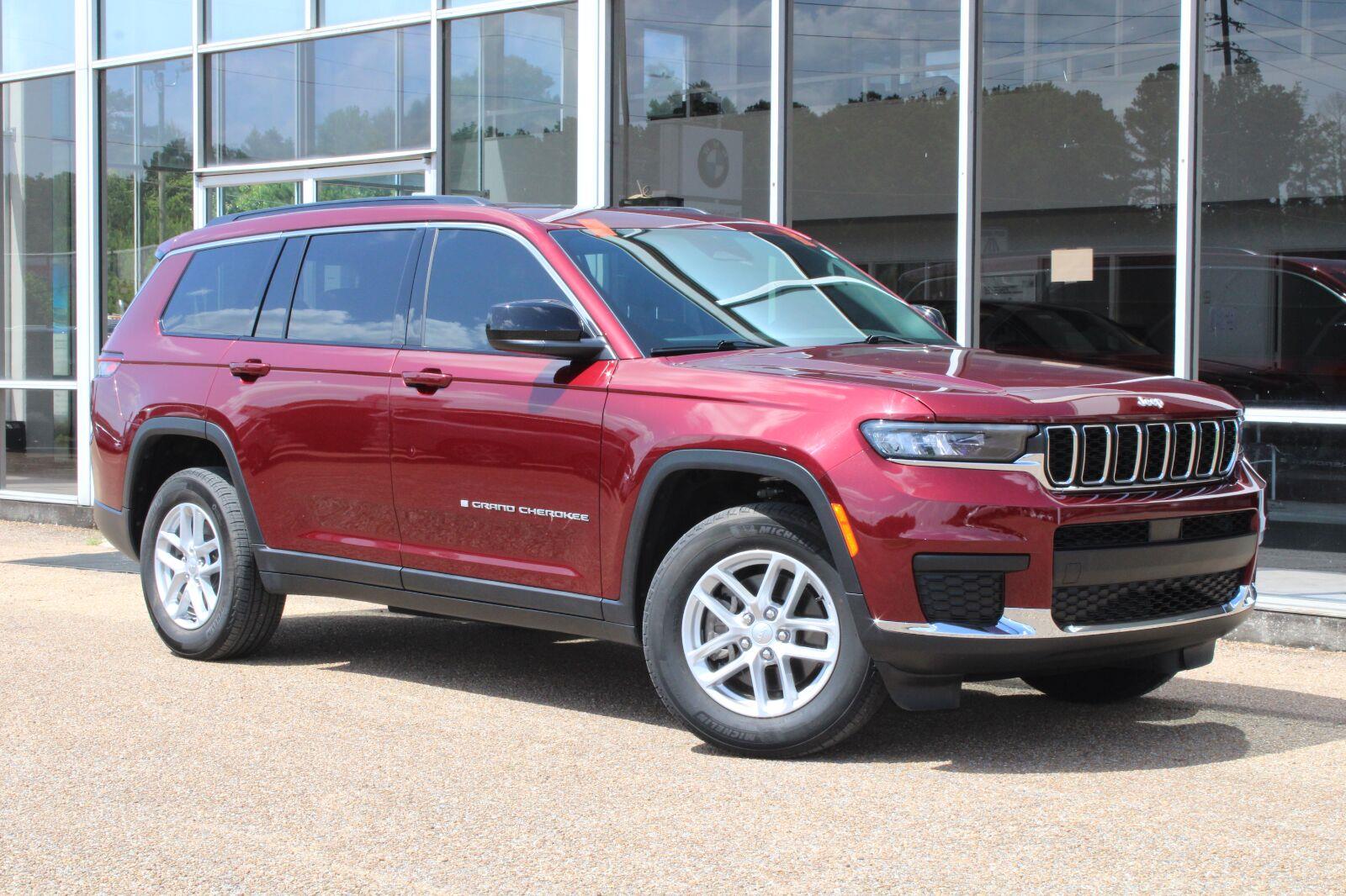  2024 Jeep Grand Cherokee L Laredo X RWD   