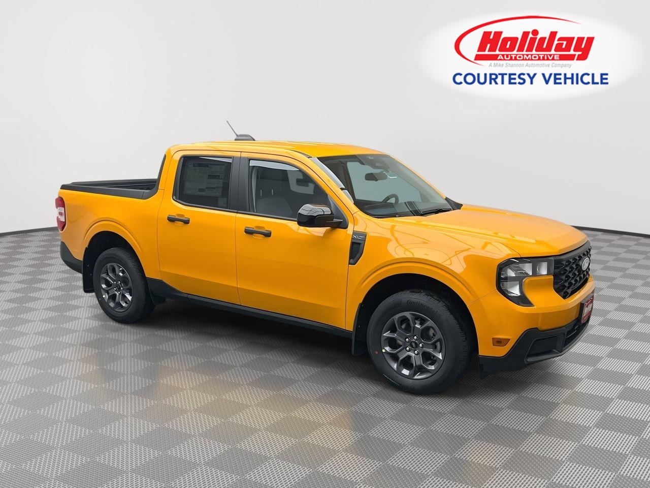Orange Fury Metallic Tri-Coat 2026 Ford Maverick Pickup Truck All-Wheel Drive 8-Speed Automatic