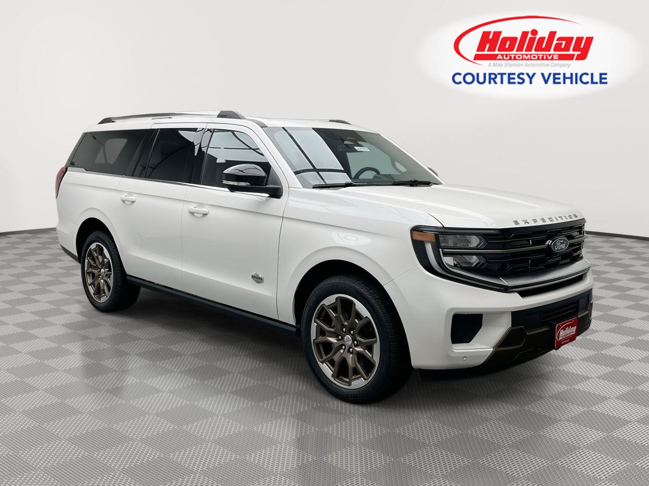 Star White Metallic Tri-Coat 2026 Ford Expedition SUV / Crossover Four-Wheel Drive Automatic
