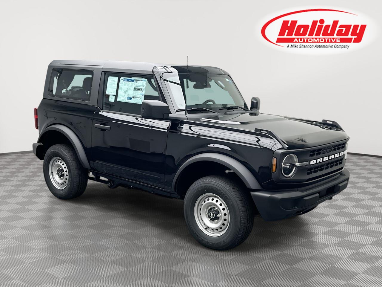 Shadow Black 2026 Ford Bronco SUV / Crossover Four-Wheel Drive 7-Speed Manual