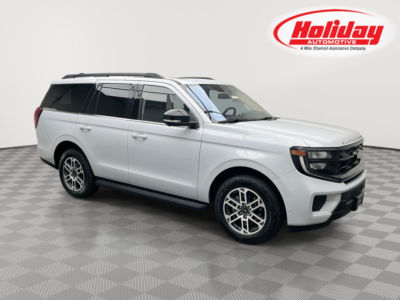 Space Silver 2025 Ford Expedition SUV / Crossover Four-Wheel Drive Automatic