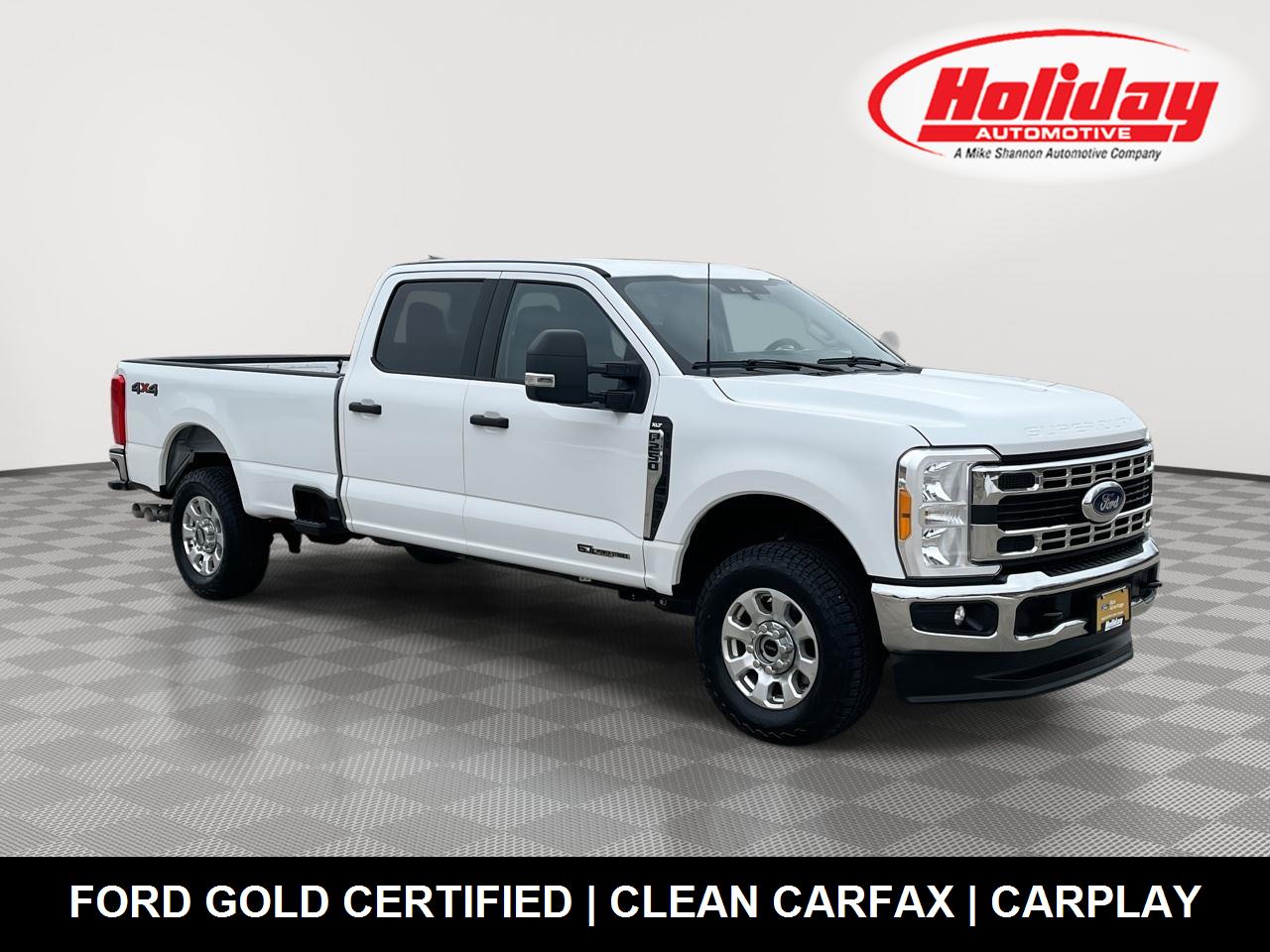 Oxford White 2023 Ford F-250 Super Duty Pickup Truck Four-Wheel Drive Automatic