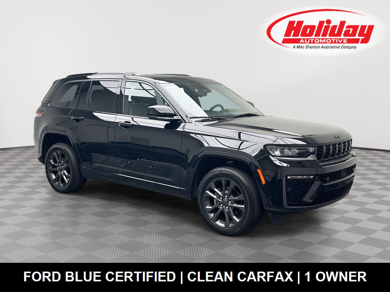 Diamond Black Crystal Pearlcoat 2026 Jeep Grand Cherokee SUV / Crossover Four-Wheel Drive 8-Speed Automatic