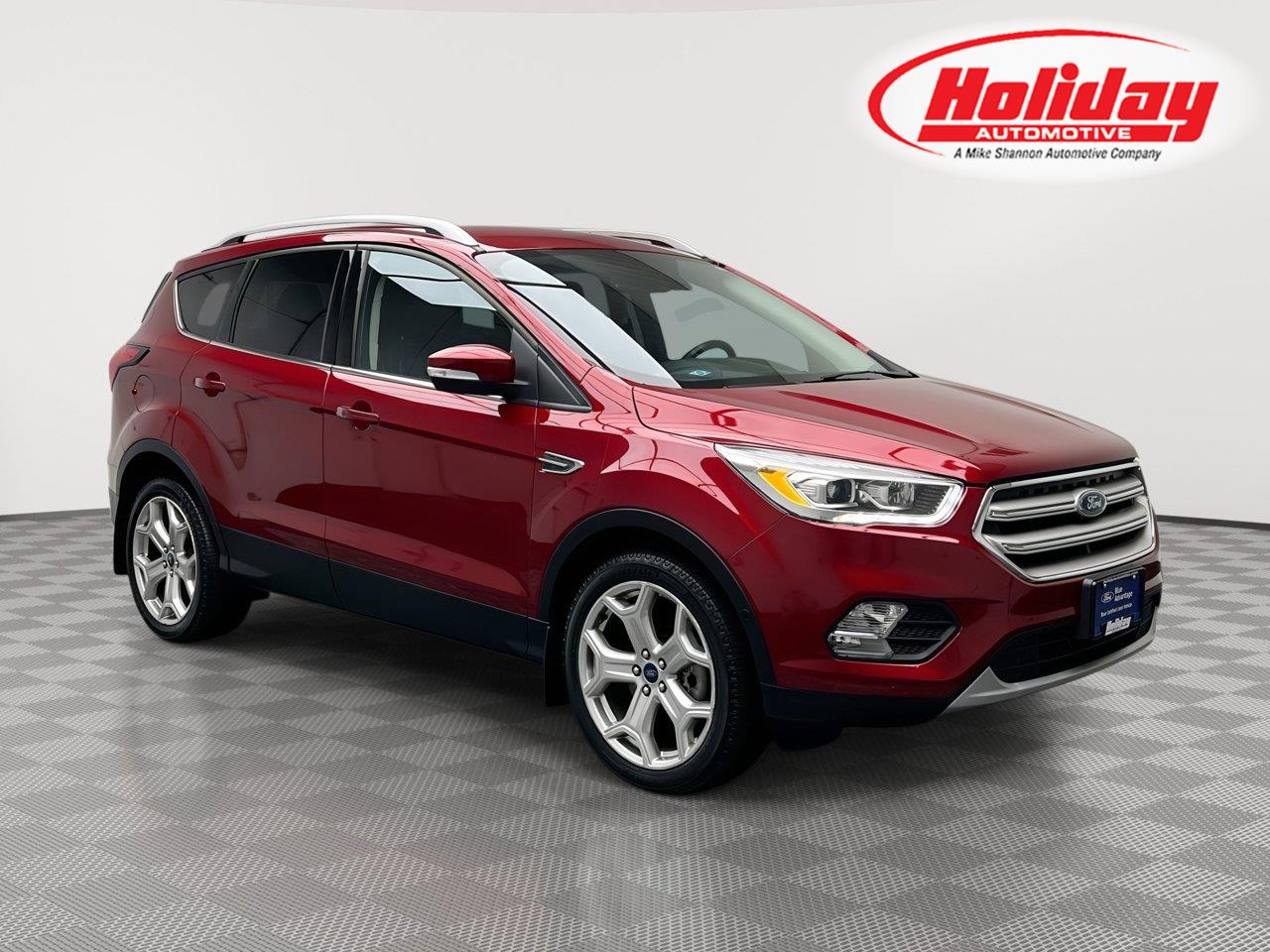 Ruby Red Metallic Tinted Clearcoat 2019 Ford Escape SUV / Crossover All-Wheel Drive 6-Speed Automatic