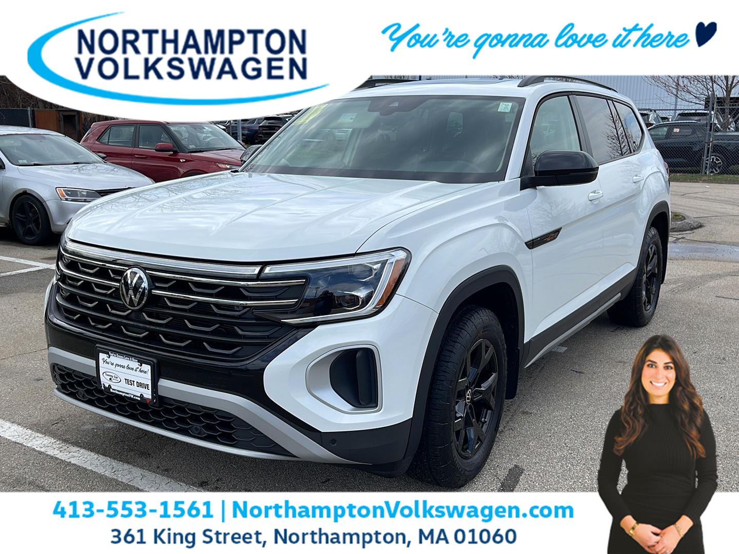 Pure White 2024 Volkswagen Atlas Peak Edition SE 4Motion AWD with Technology SUV / Crossover All-Wheel Drive Automatic