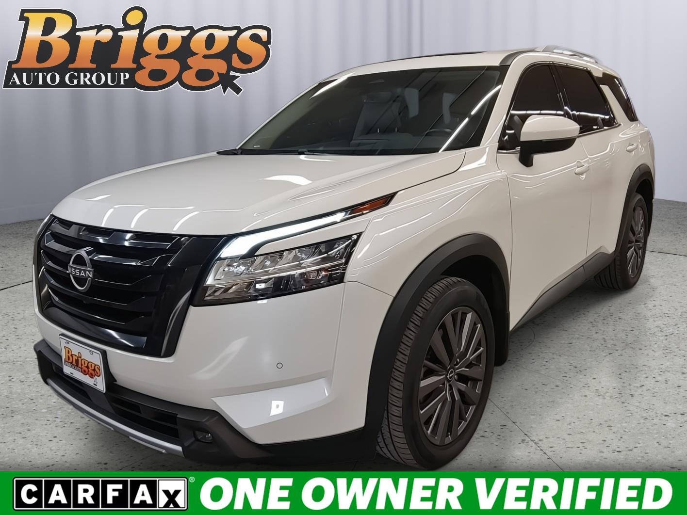 2023 Nissan Pathfinder SL FWD