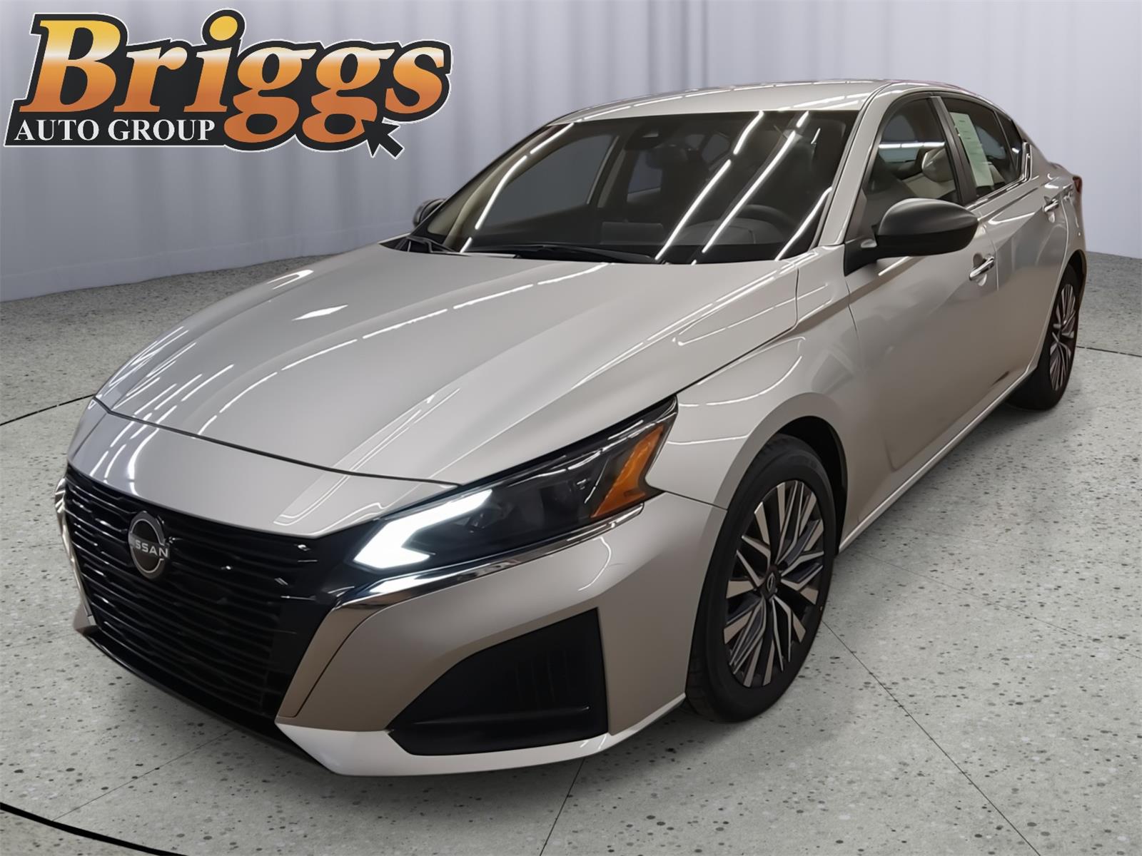 2024 Nissan Altima 2.5 SV FWD