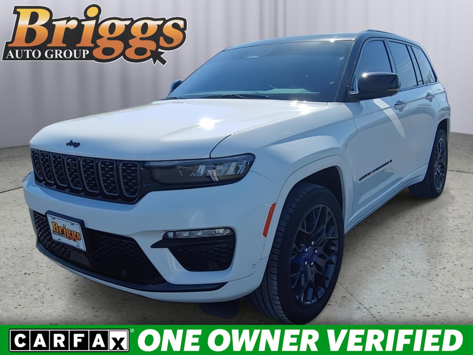 Bright White Clearcoat 2025 Jeep Grand Cherokee Summit 4WD SUV / Crossover Four-Wheel Drive 8-Speed Automatic