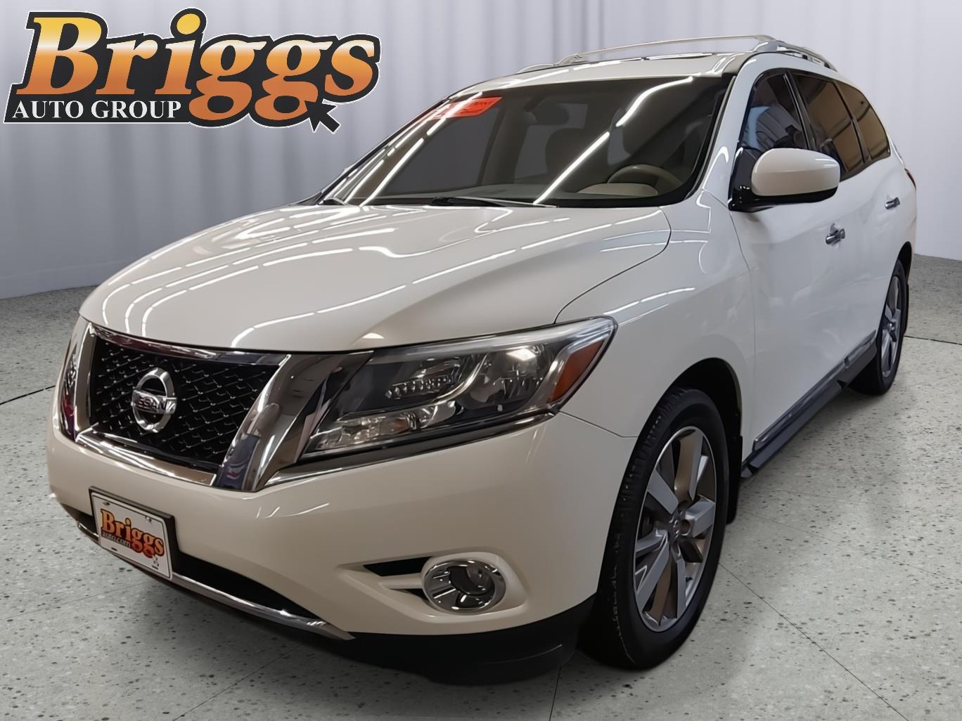 Pearl White 2015 Nissan Pathfinder Platinum 4WD SUV / Crossover Four-Wheel Drive Continuously Variable Transmission