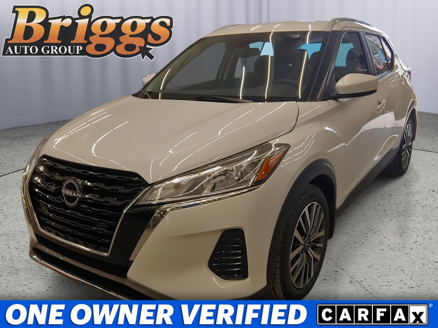 Aspen White Tricoat 2022 Nissan Kicks SV FWD SUV / Crossover Front-Wheel Drive Continuously Variable Transmission