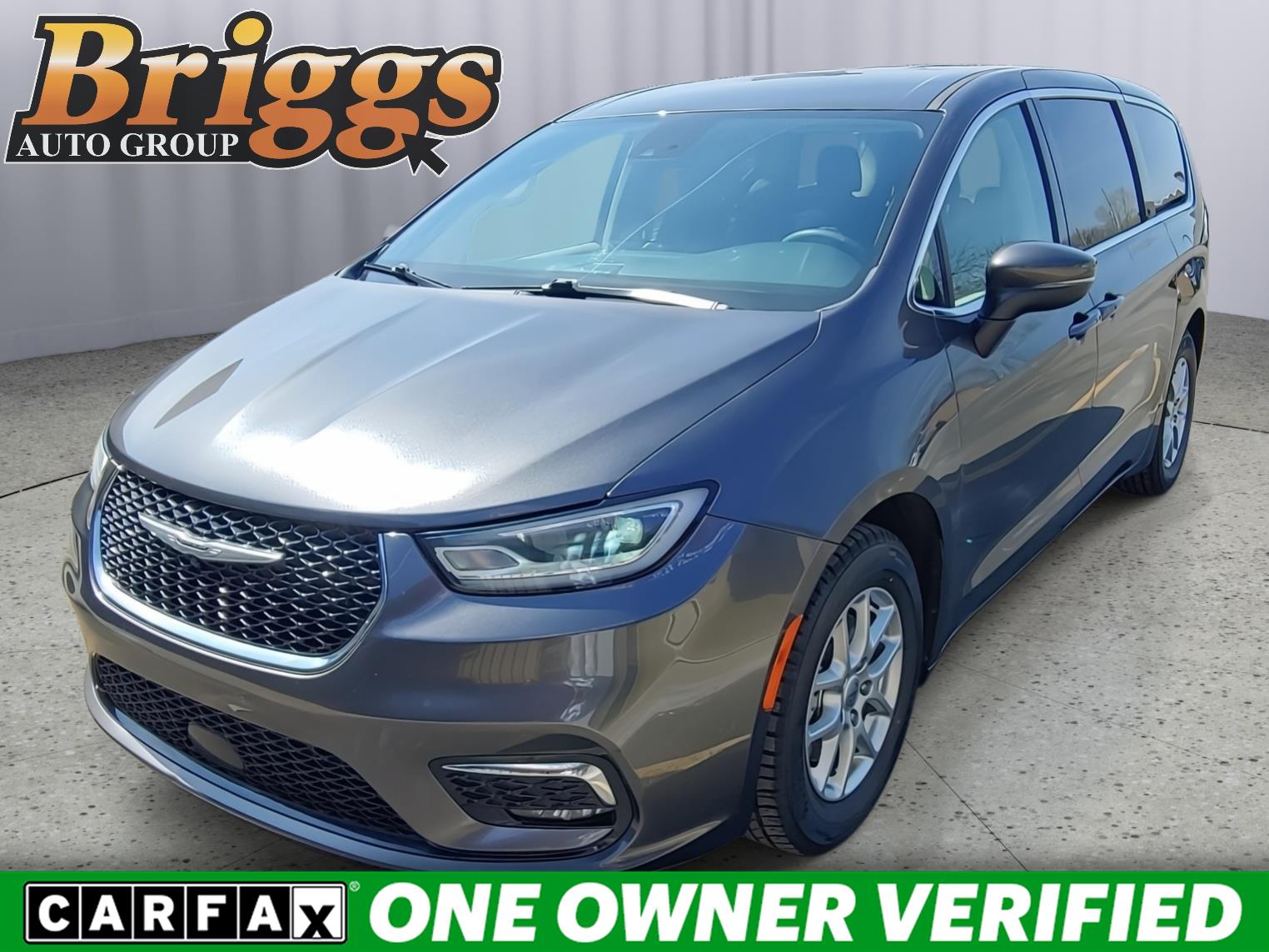 Gray (Granite Crystal Metallic Clearcoat) 2023 Chrysler Pacifica Touring L FWD Minivan Front-Wheel Drive 9-Speed Automatic