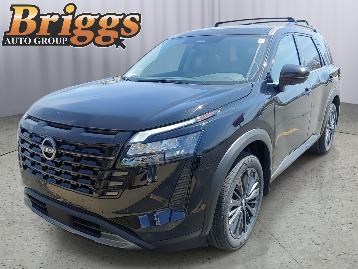 Super Black 2026 Nissan Pathfinder SL 4WD SUV / Crossover All-Wheel Drive Automatic