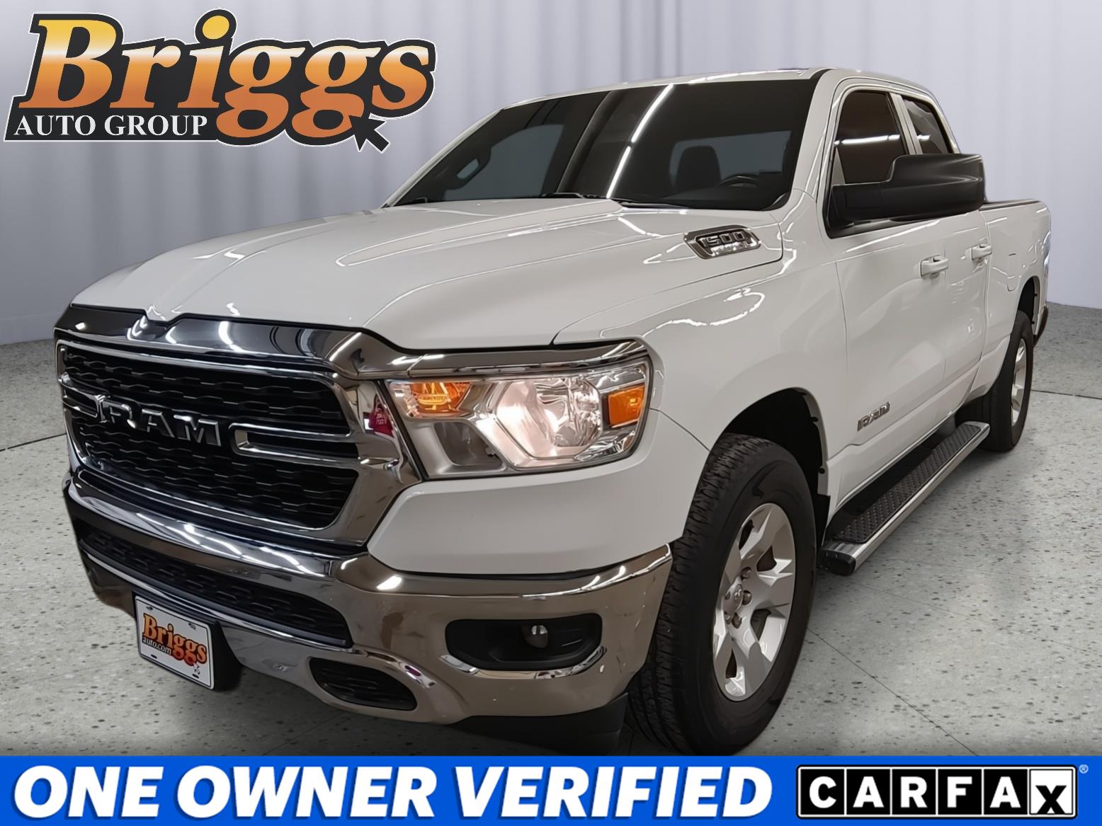 Bright White Clearcoat 2022 RAM 1500 Pickup Truck 4X2 8-Speed Automatic