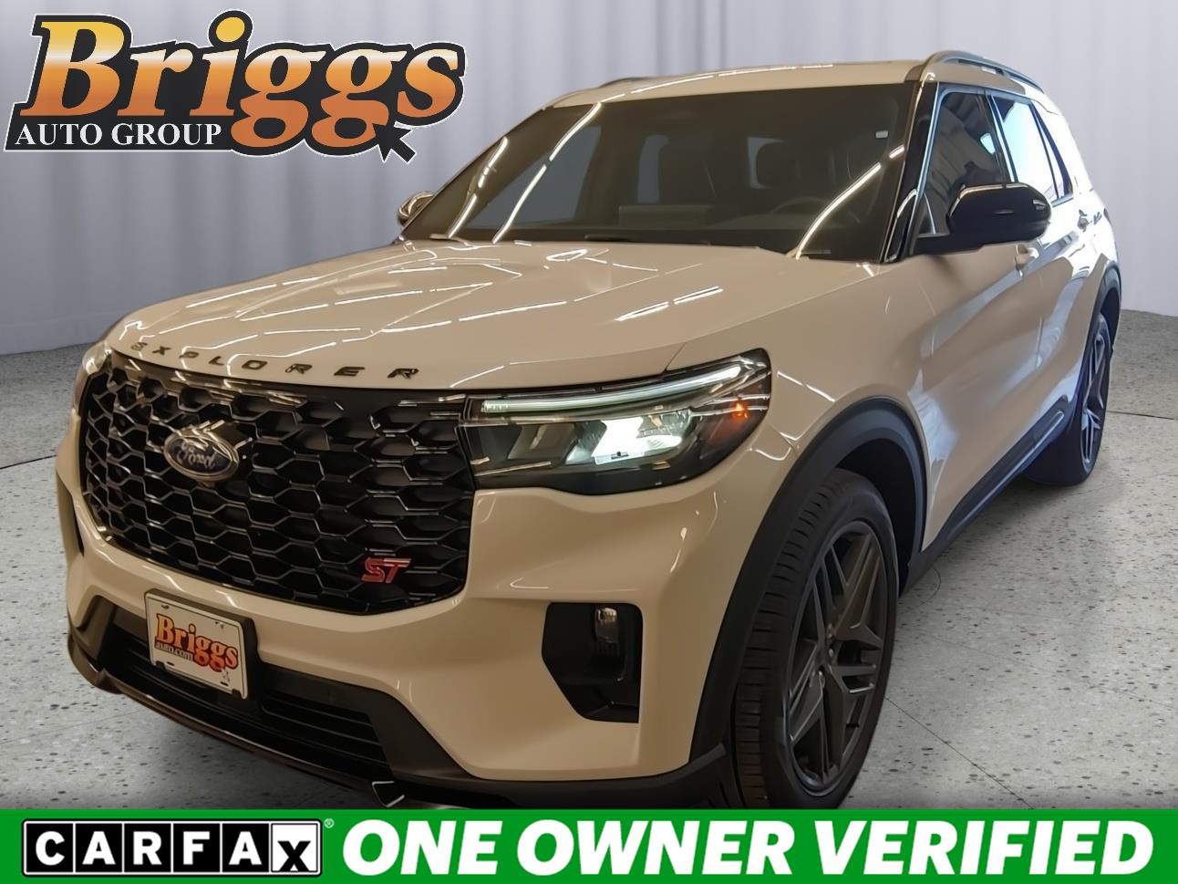 Star White Metallic Tri-Coat 2025 Ford Explorer ST AWD SUV / Crossover All-Wheel Drive Automatic