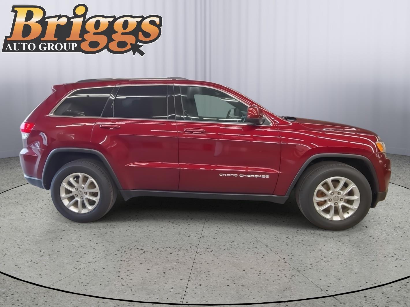 View vehicle photo 5
