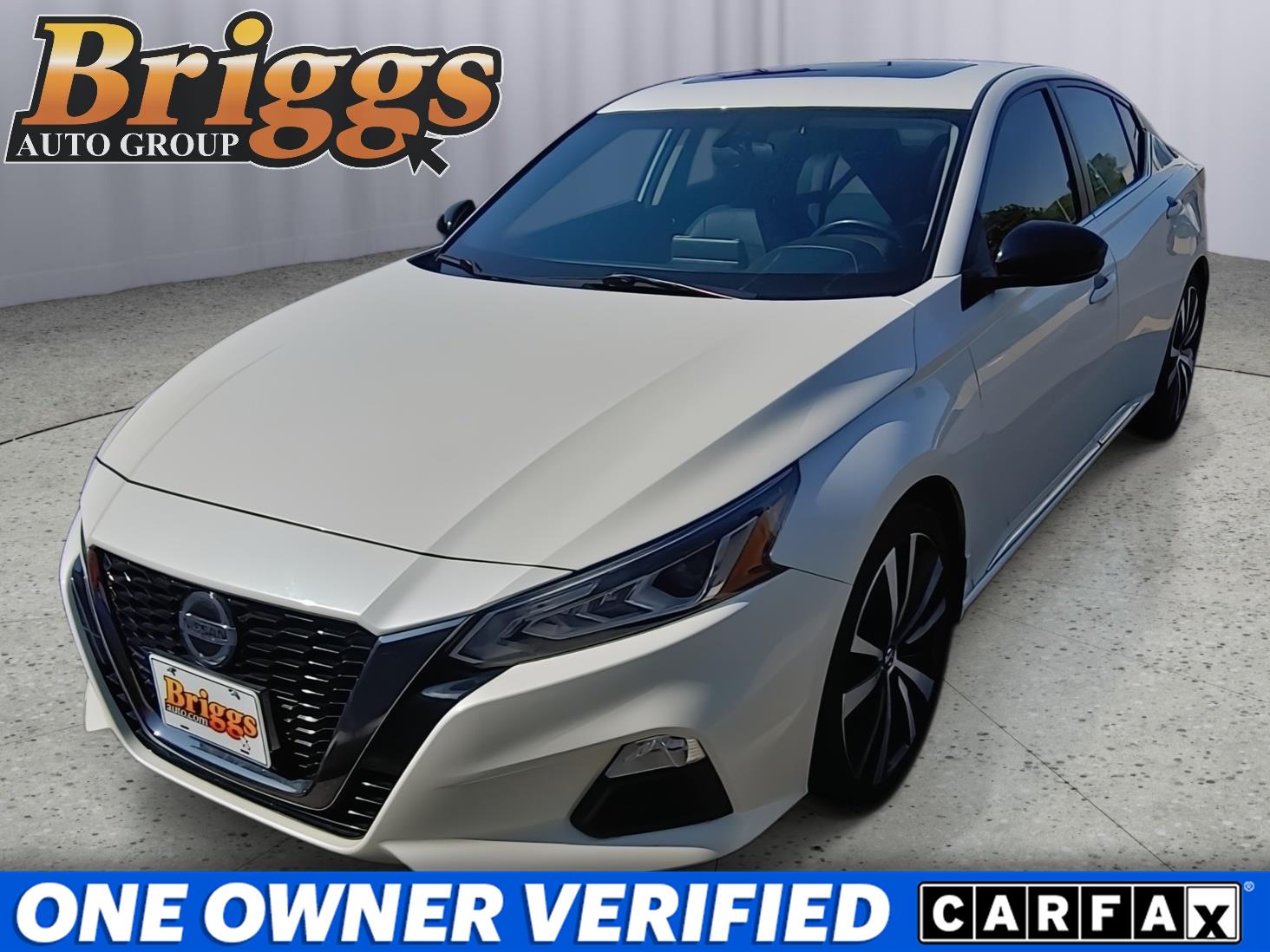 Pearl White Tricoat 2019 Nissan Altima 2.5 SR FWD Sedan Front-Wheel Drive Continuously Variable Transmission