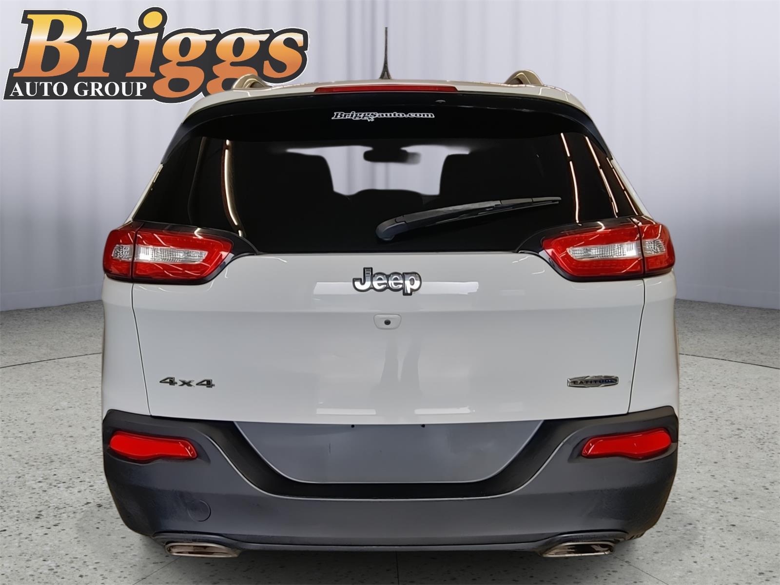 View vehicle photo 7