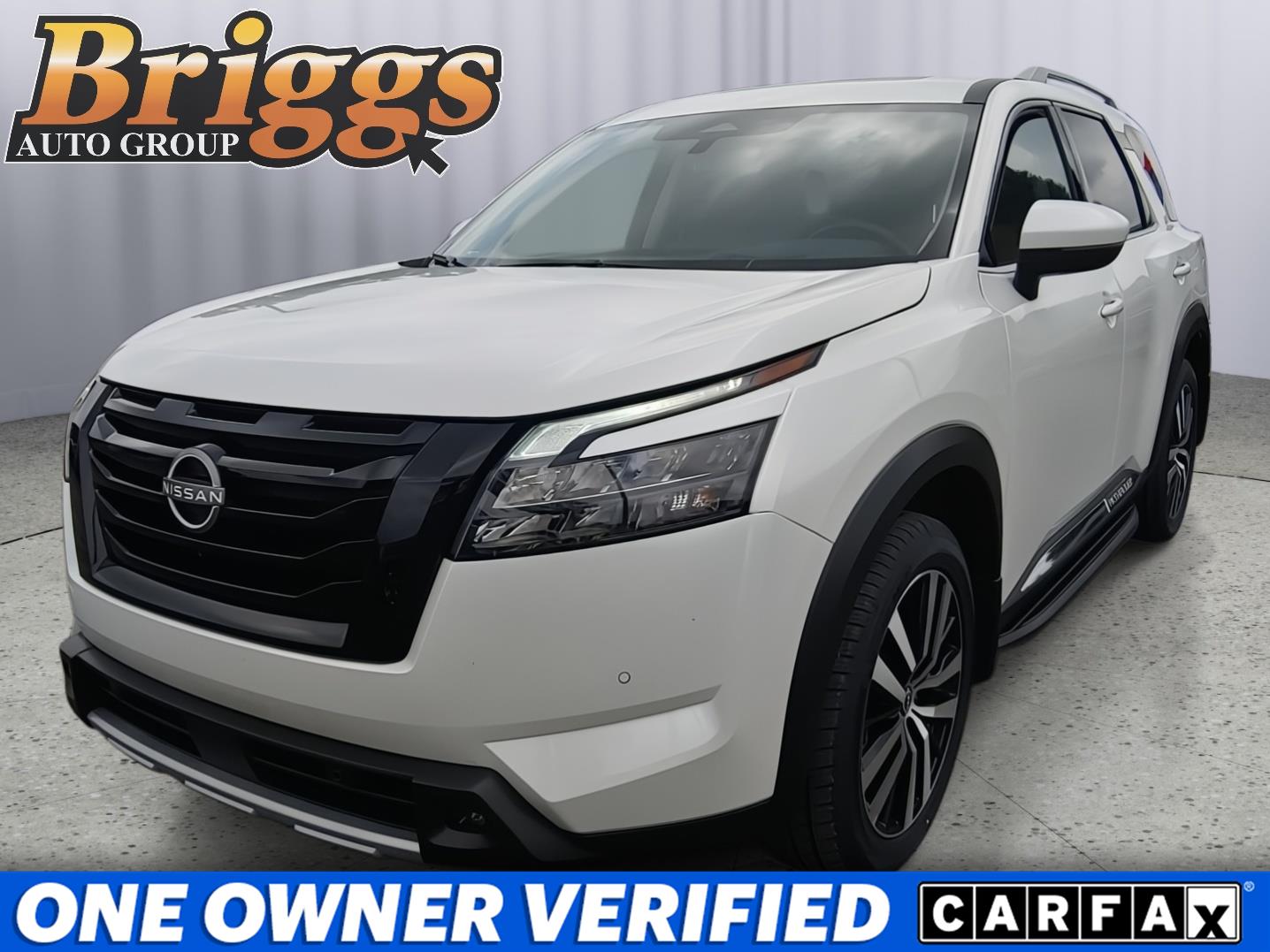 Everest White Pearl Tricoat 2025 Nissan Pathfinder SUV / Crossover All-Wheel Drive Automatic