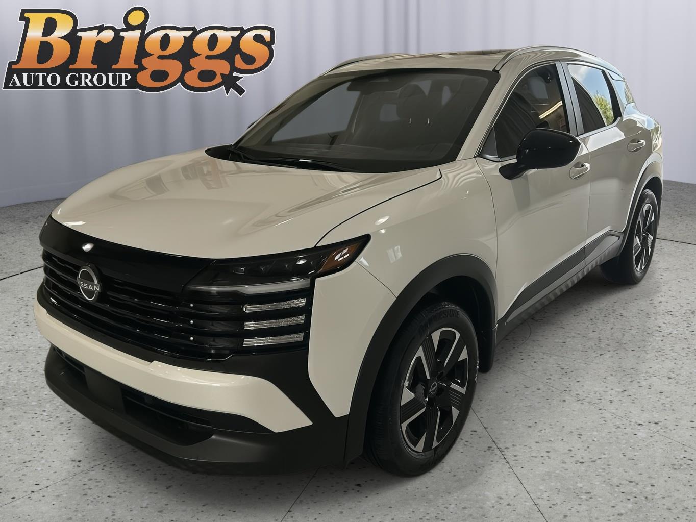 Aspen White Tricoat 2026 Nissan Kicks SUV / Crossover All-Wheel Drive Continuously Variable Transmission