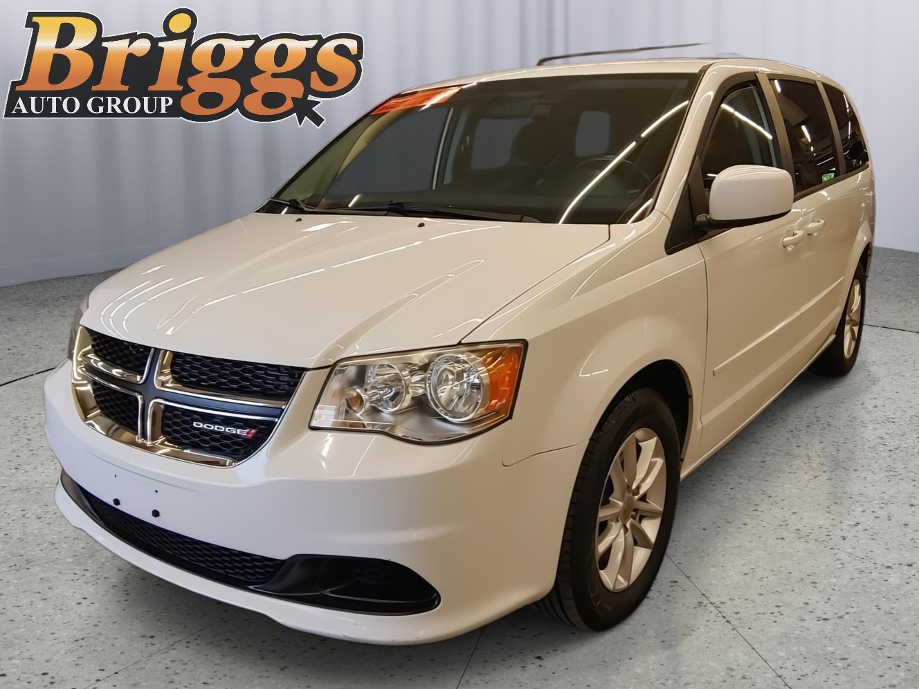  2016 Dodge Grand Caravan SXT FWD   